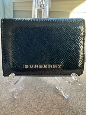 Burberry Two-Fold Bi-Fold Wallet / Card Holder- EUC- Black Unisex